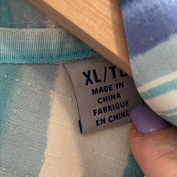 Tommy Bahama Blue and Cream Watercolor Striped Silk Shirt Men's Size XL - Picture 5 of 11